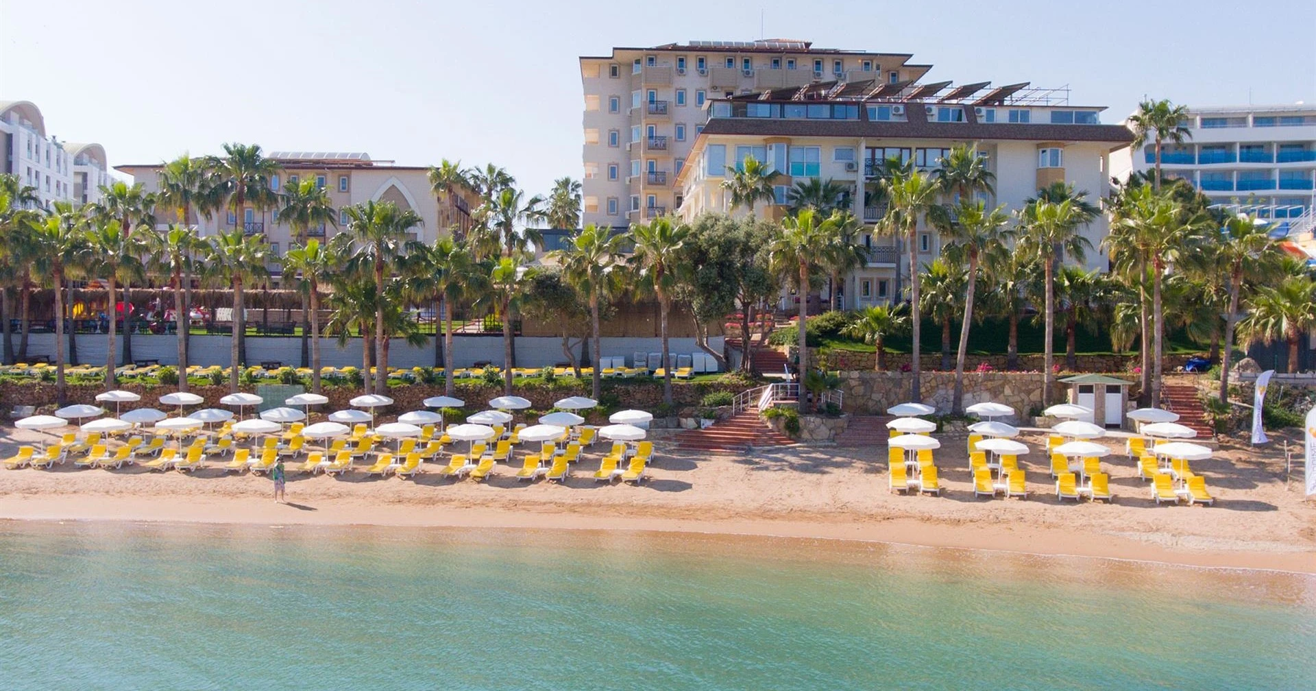 	Land Of Paradise Beach Hotel