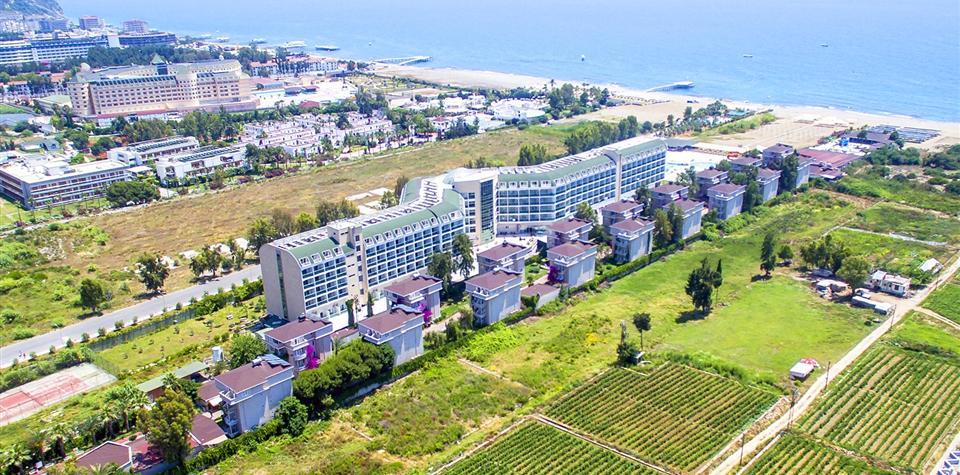 	Larissa Holiday Beach Club