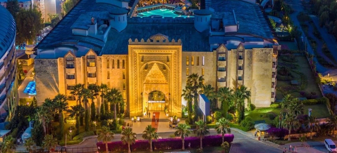 	Mukarnas Resort & Spa Hotel