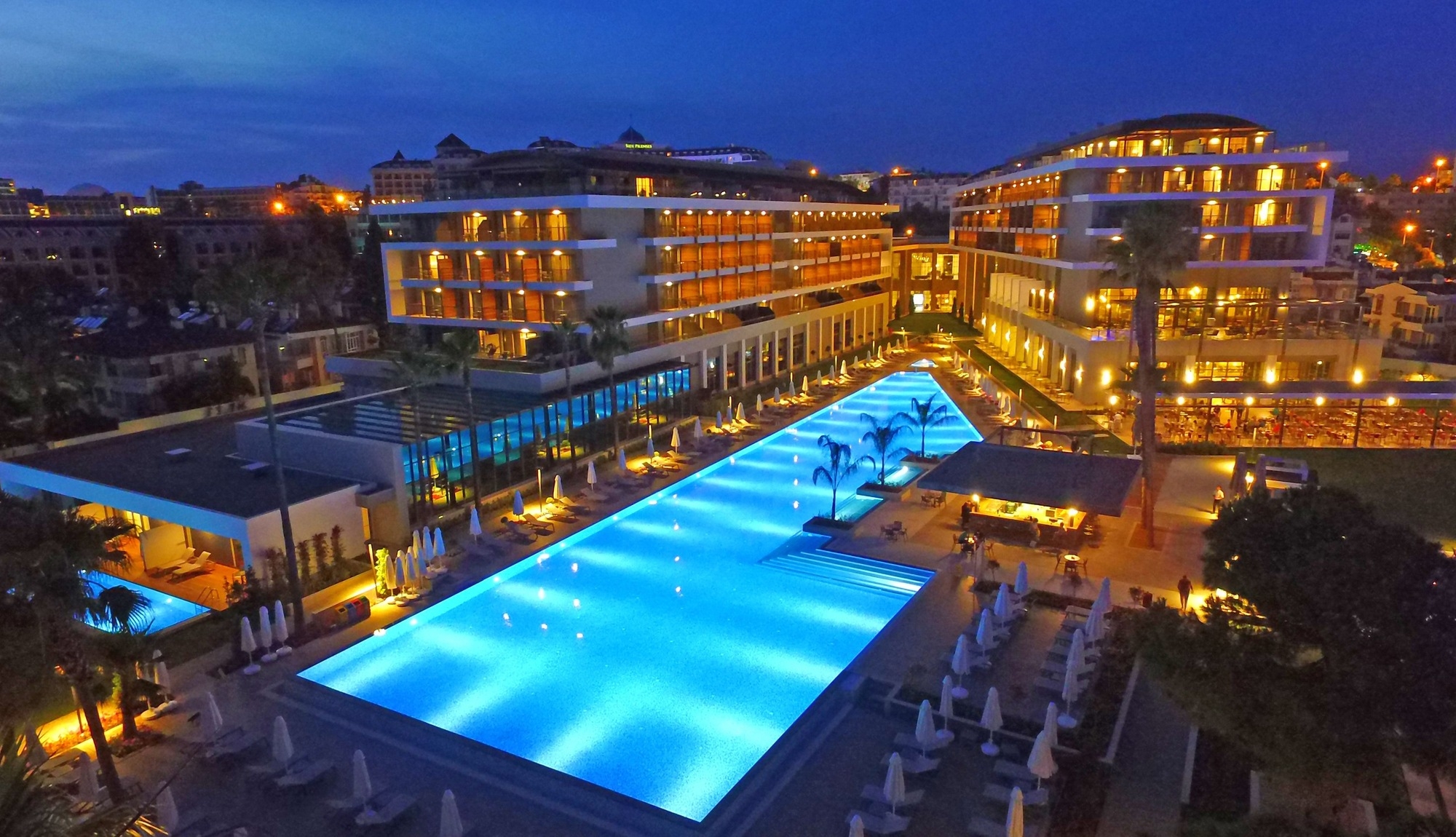 	Acanthus & Cennet Barut Collection