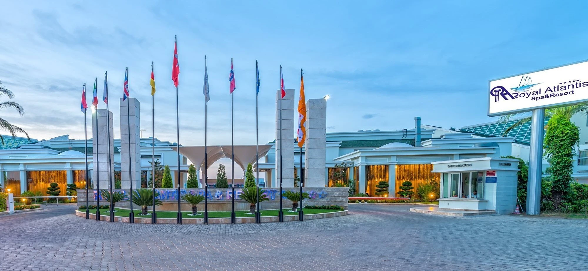 Royal Atlantis Spa & Resort Hotel