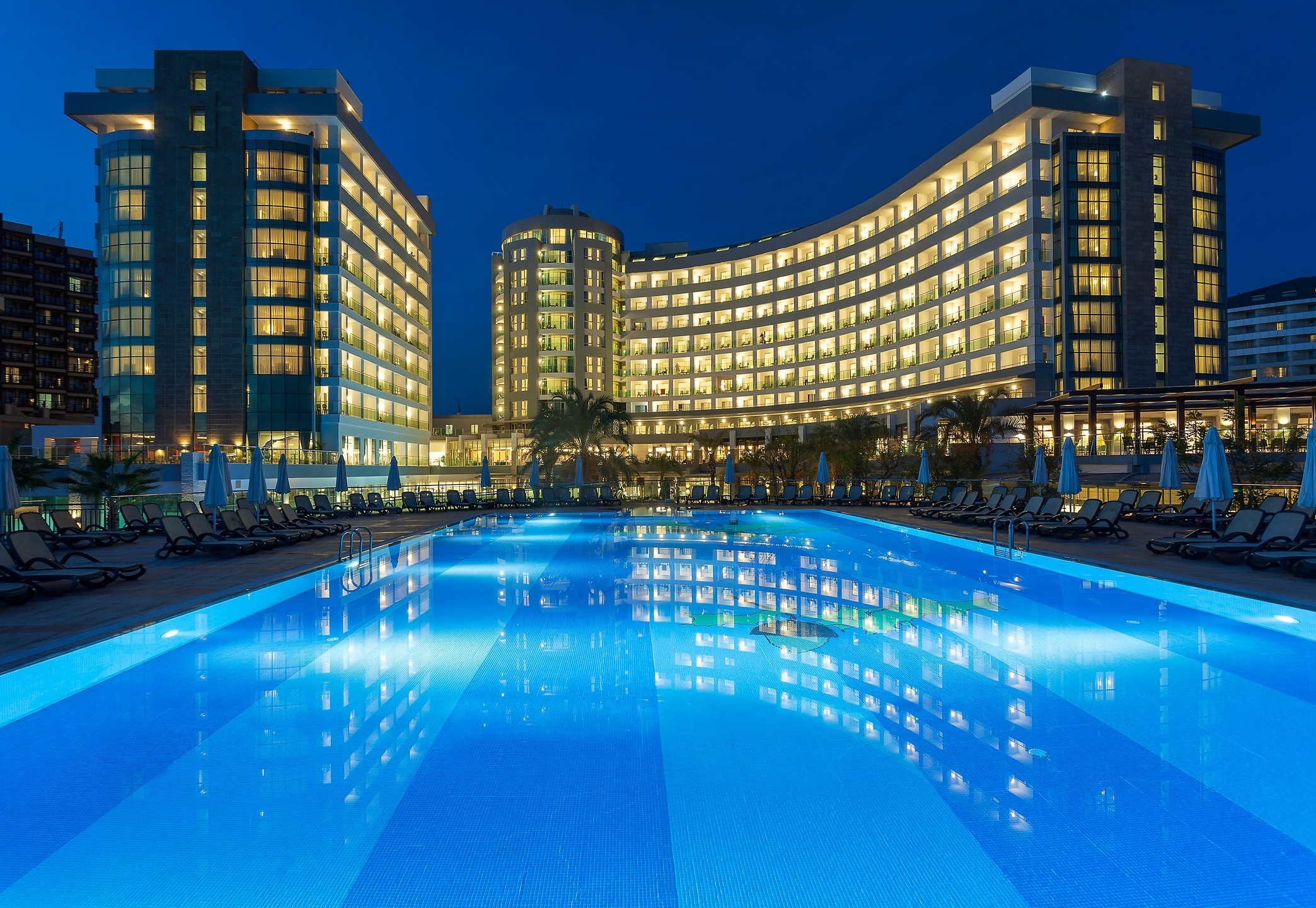 	Sherwood Exclusive Lara