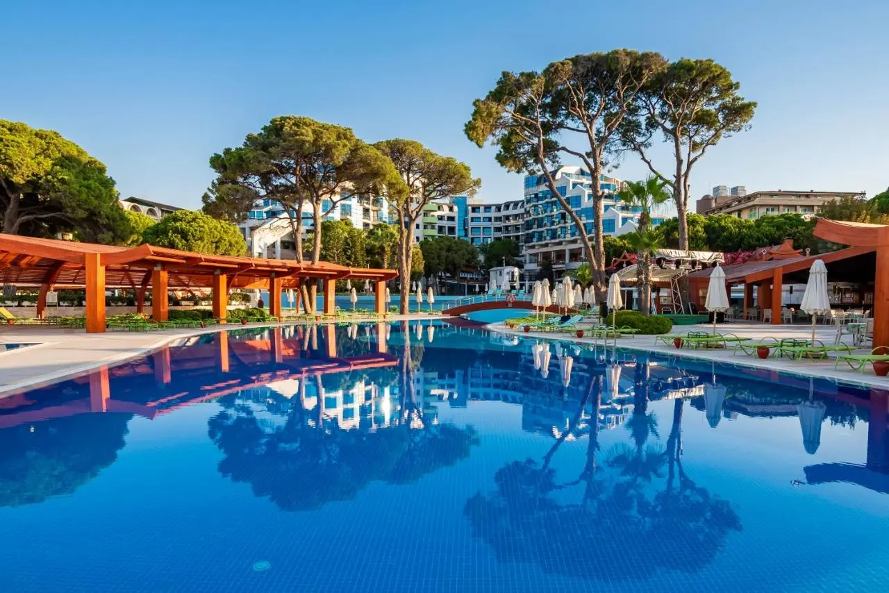 	Cornelia De Luxe Resort Belek