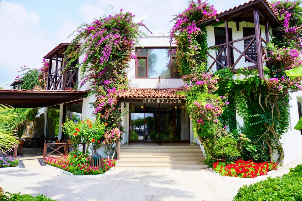 	Emelda Sun Club Hotel