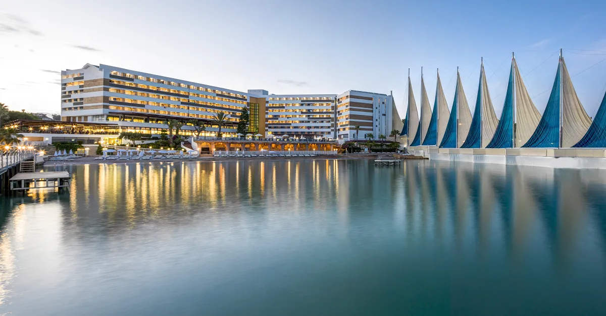 	Adin Beach Hotel