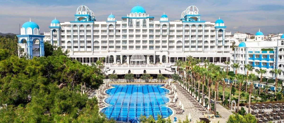 	Rubi Platibum Spa Resort & Suites