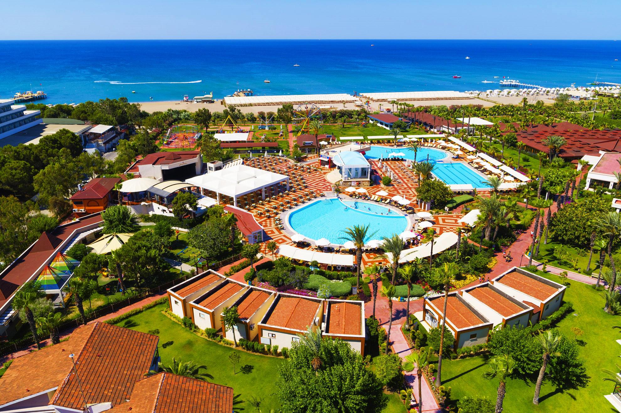 	Turan Prince World Hotel