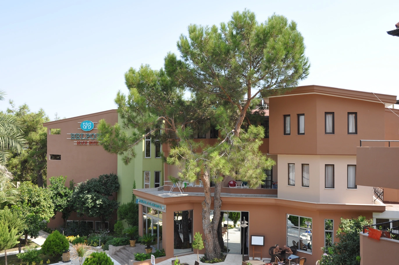 	Belport Beach Hotel