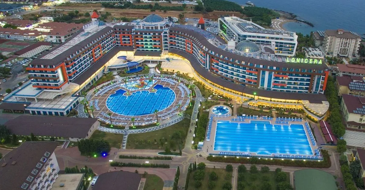 	Lonicera World Hotel