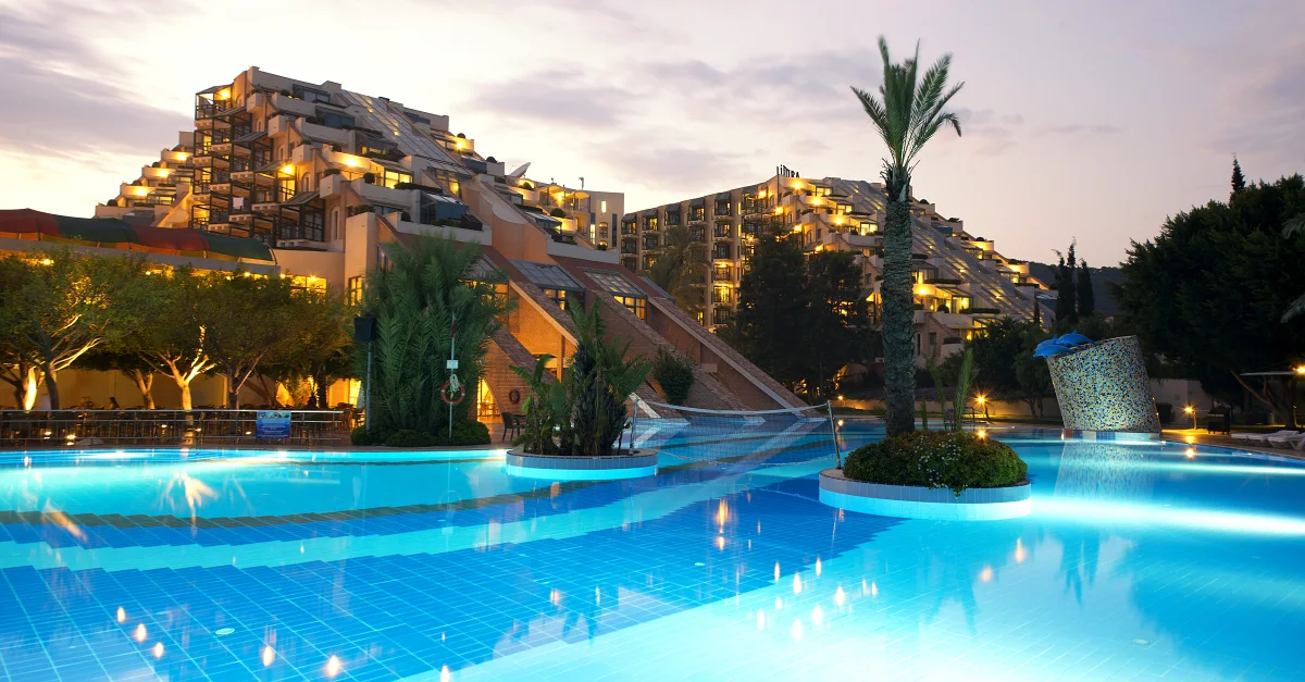 	Limak Limra Hotel & Resort