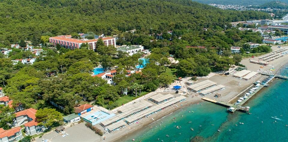 	Perre Art Hotel Resort & Spa