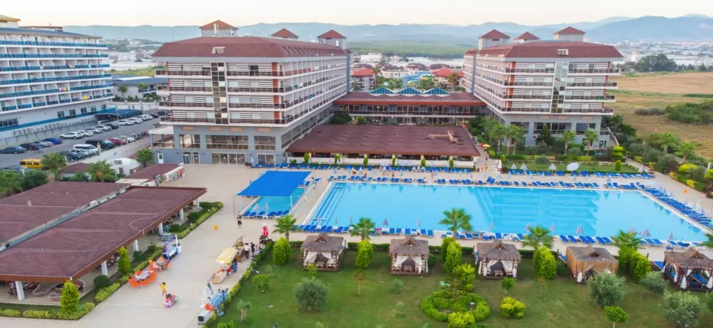 	Eftalia Aqua Resort Hotel
