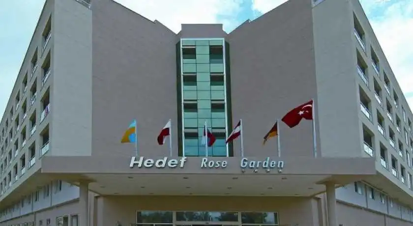 Hedef Rose Garden Hotel