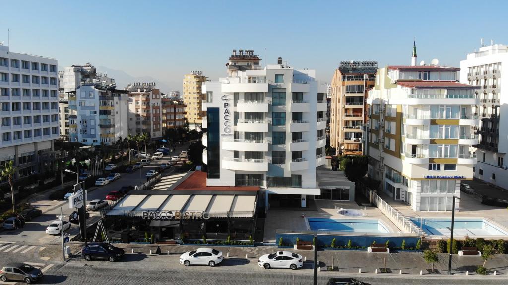 Pacco hotel